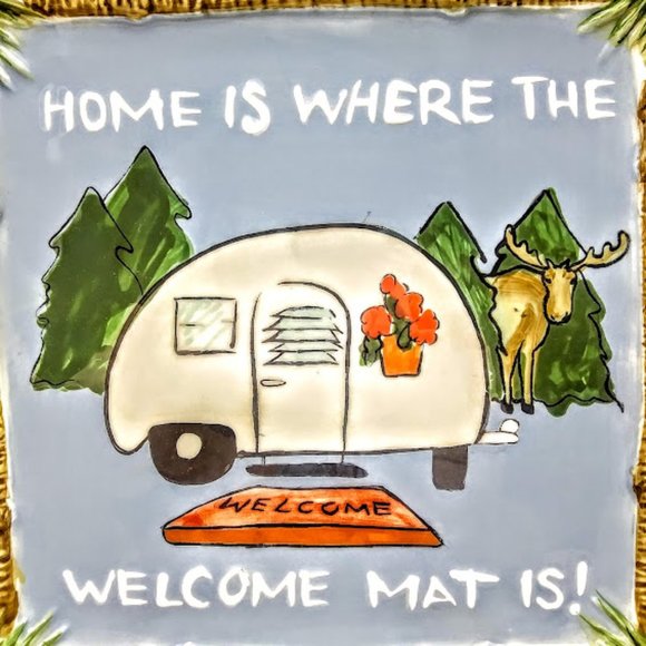 CANAPE PLATE W/TRAVEL CAMPER & MOOSE*SQUARE CERAMIC PLATE*PINE CONE EDGE - Picture 3 of 4